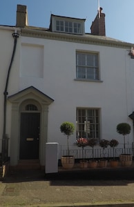 Holiday Home in Central Exmouth Grade 2 listed character property, very charming