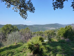 la campagne environnante.
Vue imprenable.