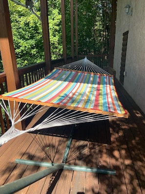 Hammock to take a nap!!