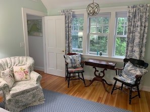 sitting area