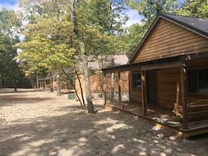 Other cabins on this property.
Numbers are :
810563,  810636, 1141850, 1615630