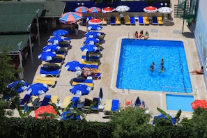 Utomhuspool