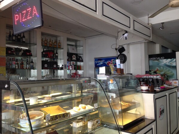 Coffee shop