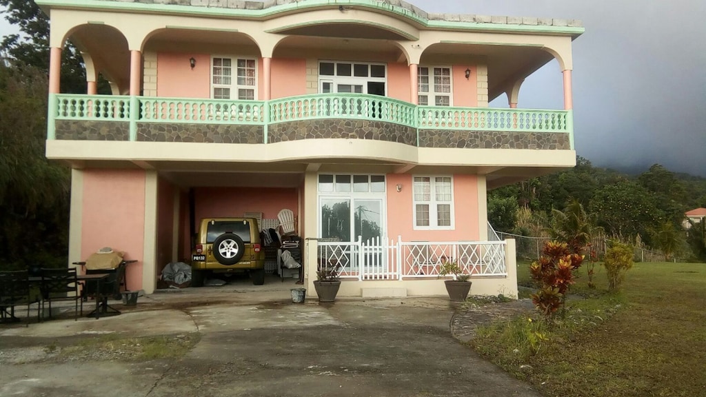 Cochrane, Roseau, Saint Paul Parish, Dominica