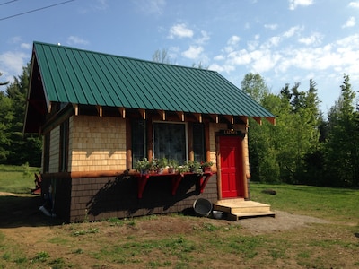 Glamp Thomas On Adk Farm Offers Privacy, Stargazing And Mountain Views