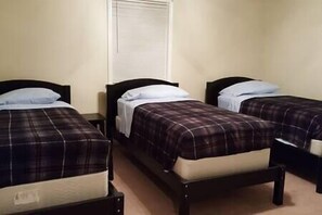 Bedroom #4 - 3 twins/single beds