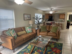 New full grain leather living room furniture 