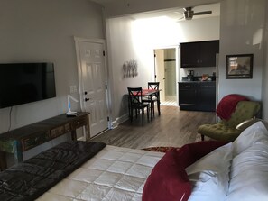 Comfortable living space!
(a leather sofa now in-place of chair)