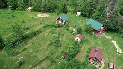 GLAMP RICHARD: CANVAS CABIN ON PRETTY FARM