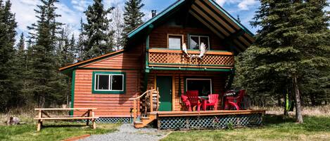 Crooked Moose cabin