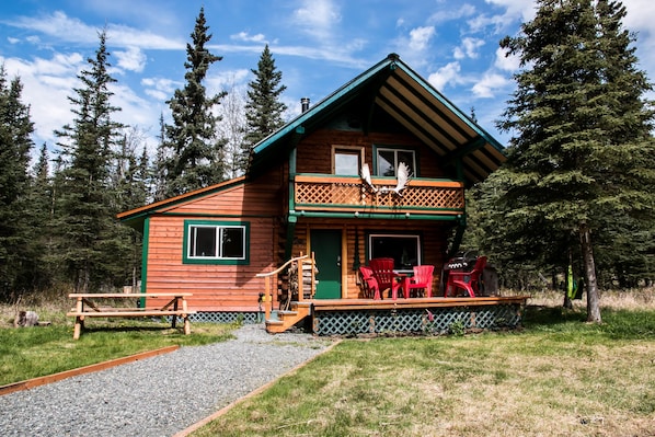 Crooked Moose cabin