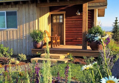  Ross Creek Cabin #3 Spectacular Mountain Views  