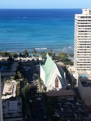 Beautiful Ocean view right from the bedroom