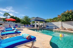 Soak up the sun, saltwater pool, play pool volleyball & pool basketball 