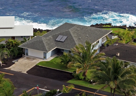 Front view of the house.