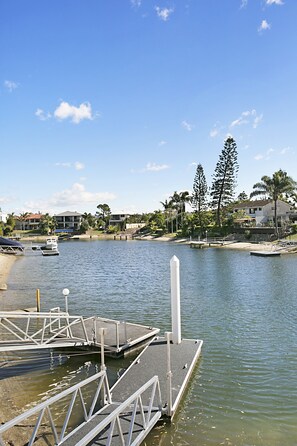 Dock