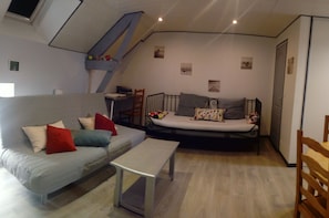 coin salon