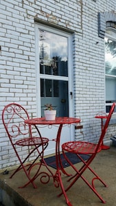 The White Brick Inn at Pymatuning State Park