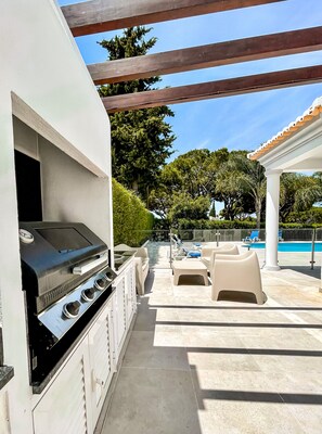 Barbecue area 