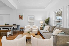 Comfortable seating for 8 in this living room area