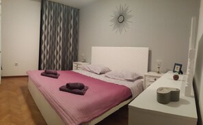 bedroom1