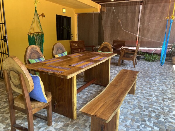 Outdoor dining