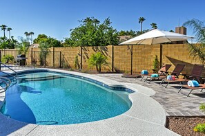 Heated Swimming Pool (additional) at the Turquoise House South