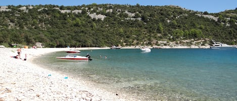 Luka beach Rakalj