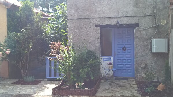 Welcome to  our home in Cailla, our rustic village in the mountain