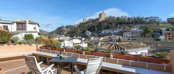 Private terrace Alhambra views - Terraza privada con vistas a la Alhambra (1)