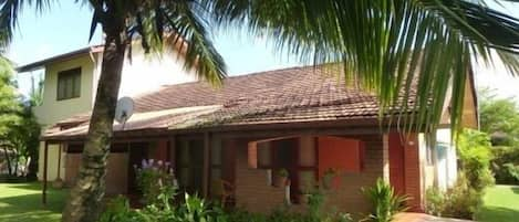 Panadura Holiday Home