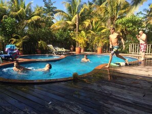 Guests from California enjoying the lovely pool setting during New Year's 2015.