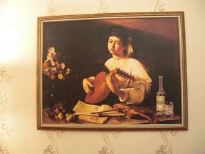Lute player