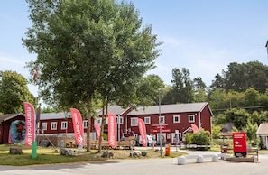 Esterni