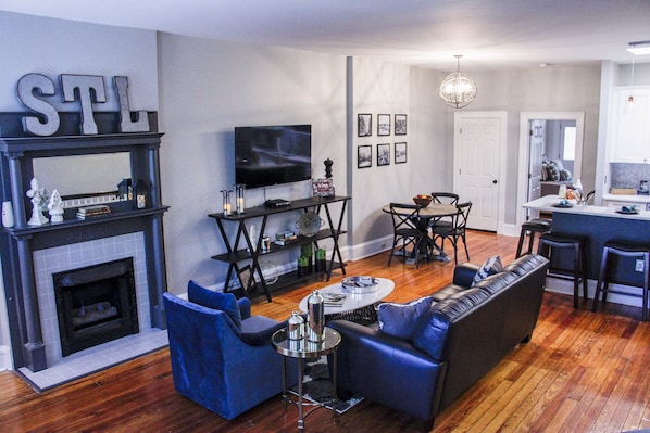 Private Luxury Apartment in St. Louis City.