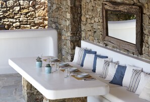 Outdoor dining