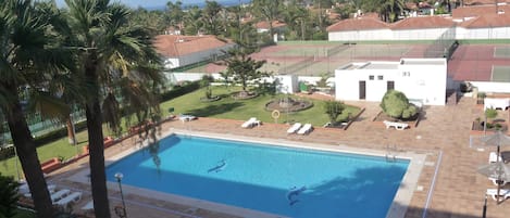 VISTA DESDE TERRAZA PISCINA COMPLEJO 