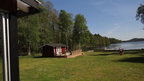 Gartenhaus mit Sauna am See