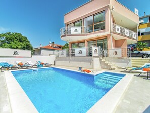 Extérieur maison de vacances [été]