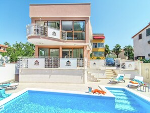 Extérieur maison de vacances [été]