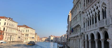 Canal Grande from Ca'd'Oro vaporetto waterbus stop
1 minutes from the apartment