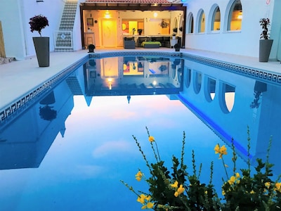 Villa Sunkiss Algarve a 500 metros de la playa, piscina privada, 5 dormitorios, 5 baños