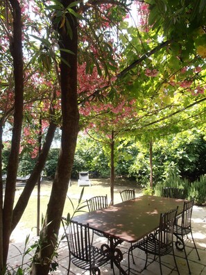 Vue depuis la terrasse du gîte