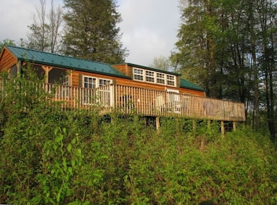 Rockabye Ridge Cabin in Damascus, Virginia