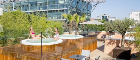 Udendørs pool