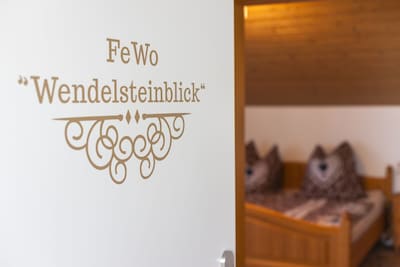 Ferienwohnung "Wendelsteinblick" zwischen Stadt, Seen & Bergen