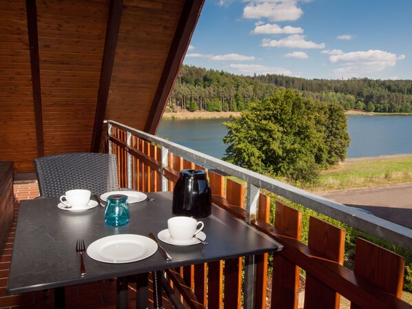 Balkon mit Seeblick