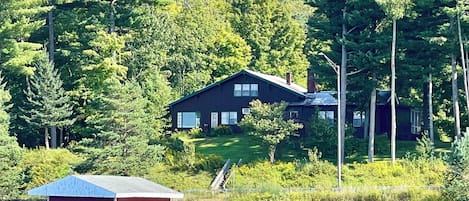 The ADK Lodge 