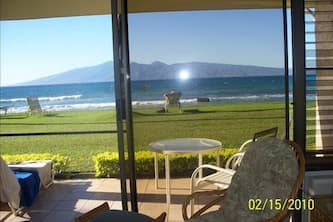 Ocean front 1 Bedroom condo in desired F building in Papakea Resort in Maui HI