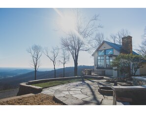 The Nest Landscape